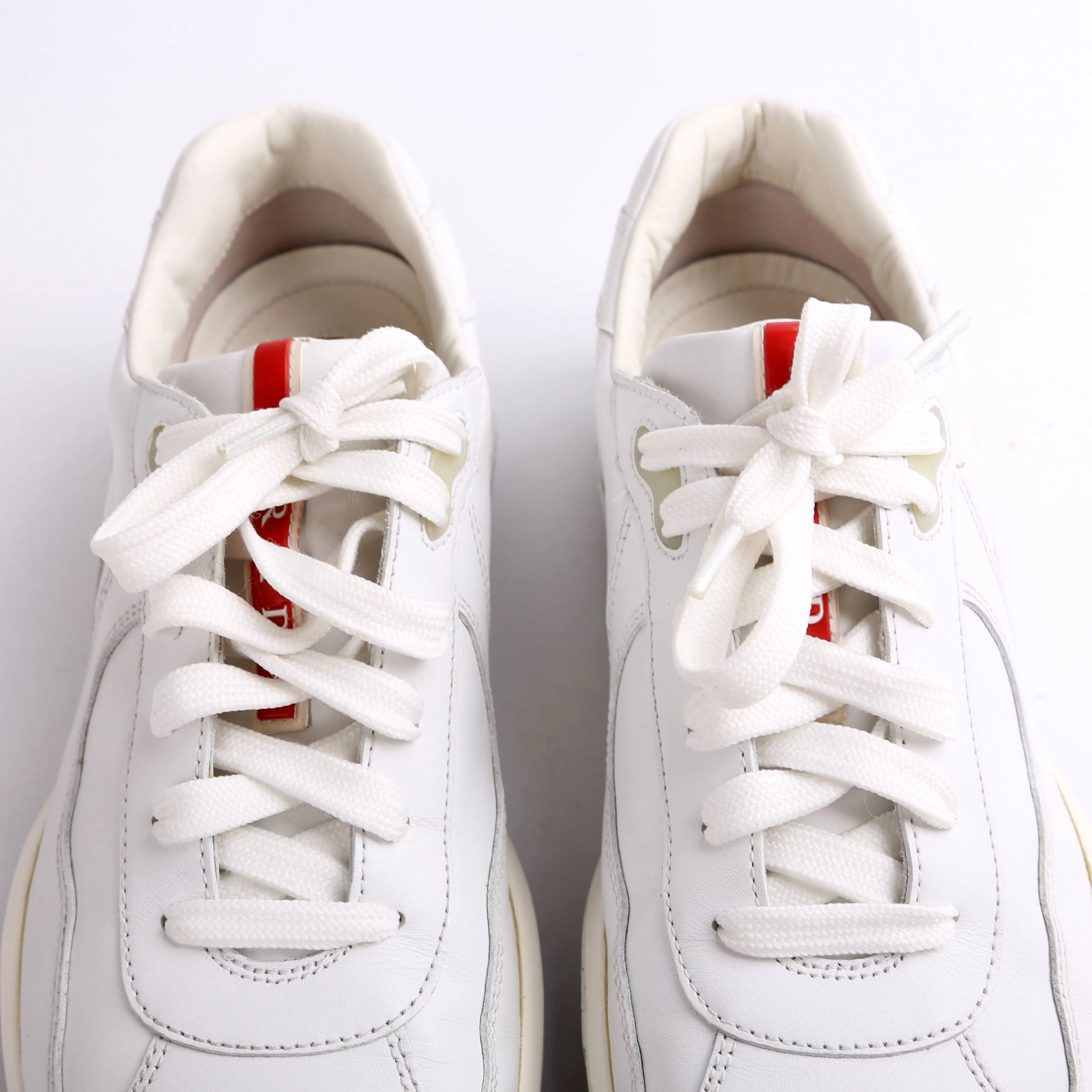 America's Cup Sneakers Men's Size 6(Womens Size 38)