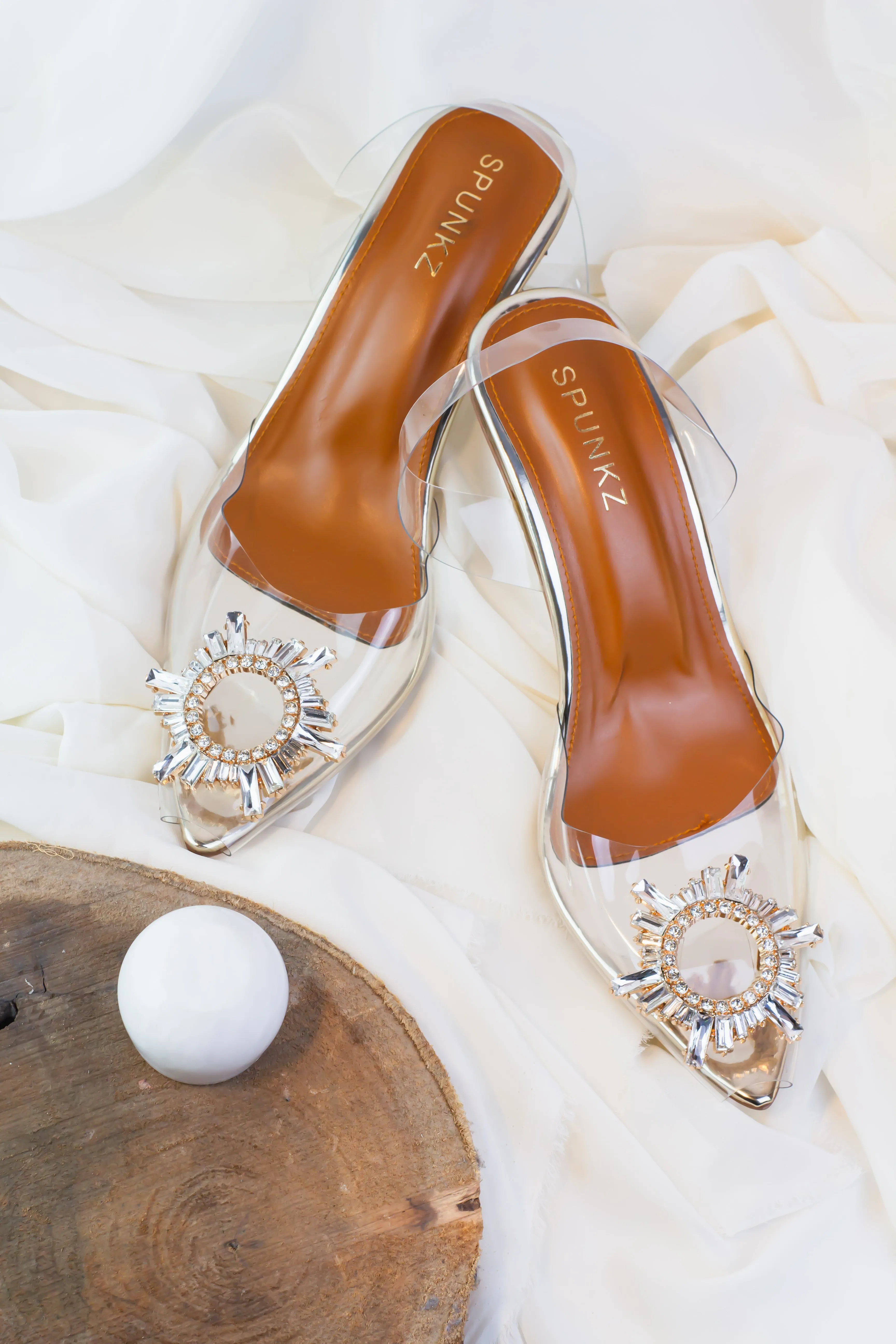 Amy Cinderella Transparent Heels (Golden)