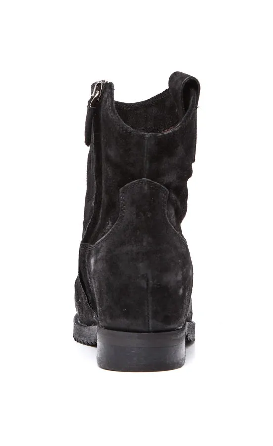 BOOTS ANN TUIL MELLOW