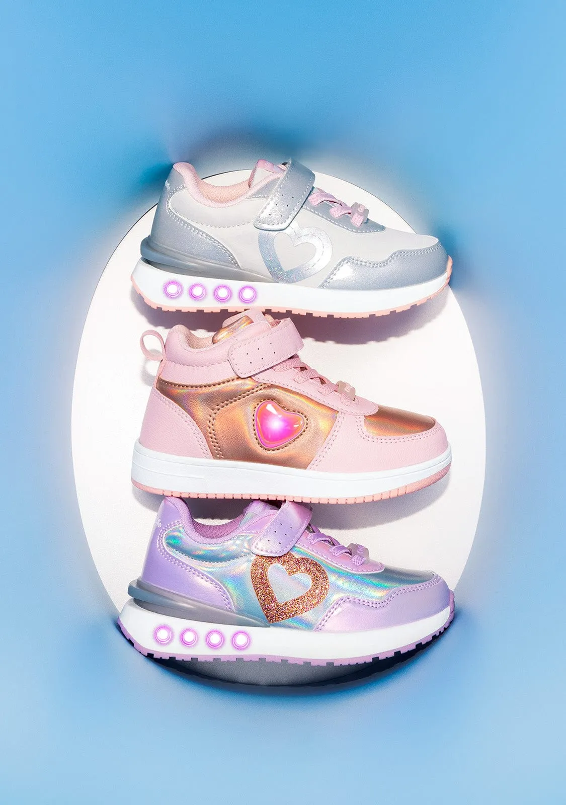 Girl's Silver Heart With Lights Sneakers