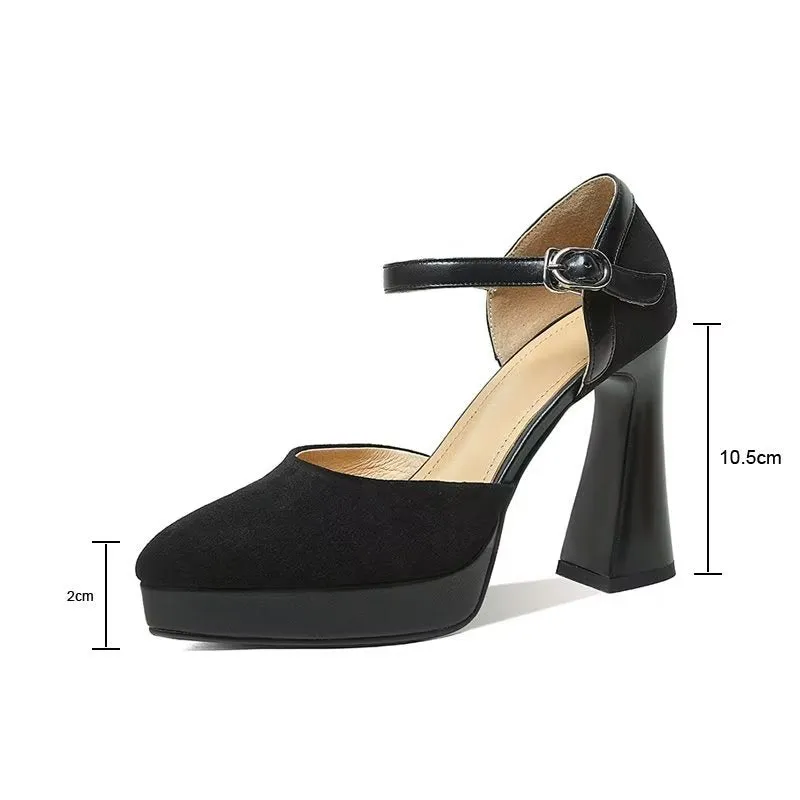 Ostranuxe Classic Buckle Pumps